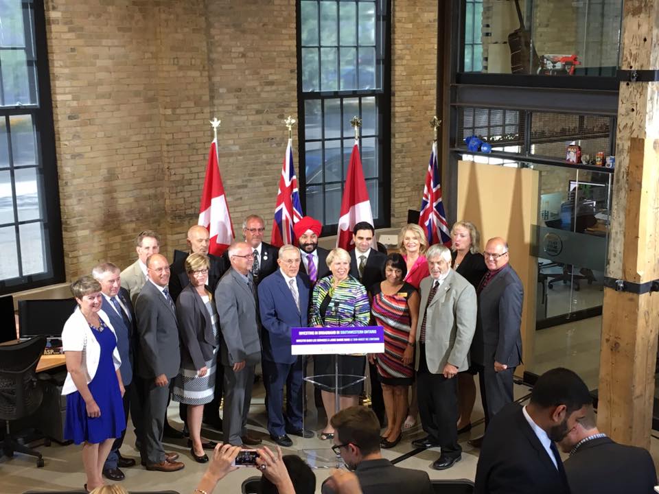 SWIFT receives $180 million in provincial and federal funding through Small Communities Fund